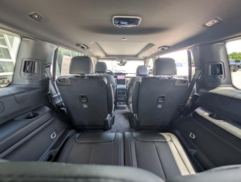 new 2025 Jeep Grand Cherokee L car, priced at $49,273