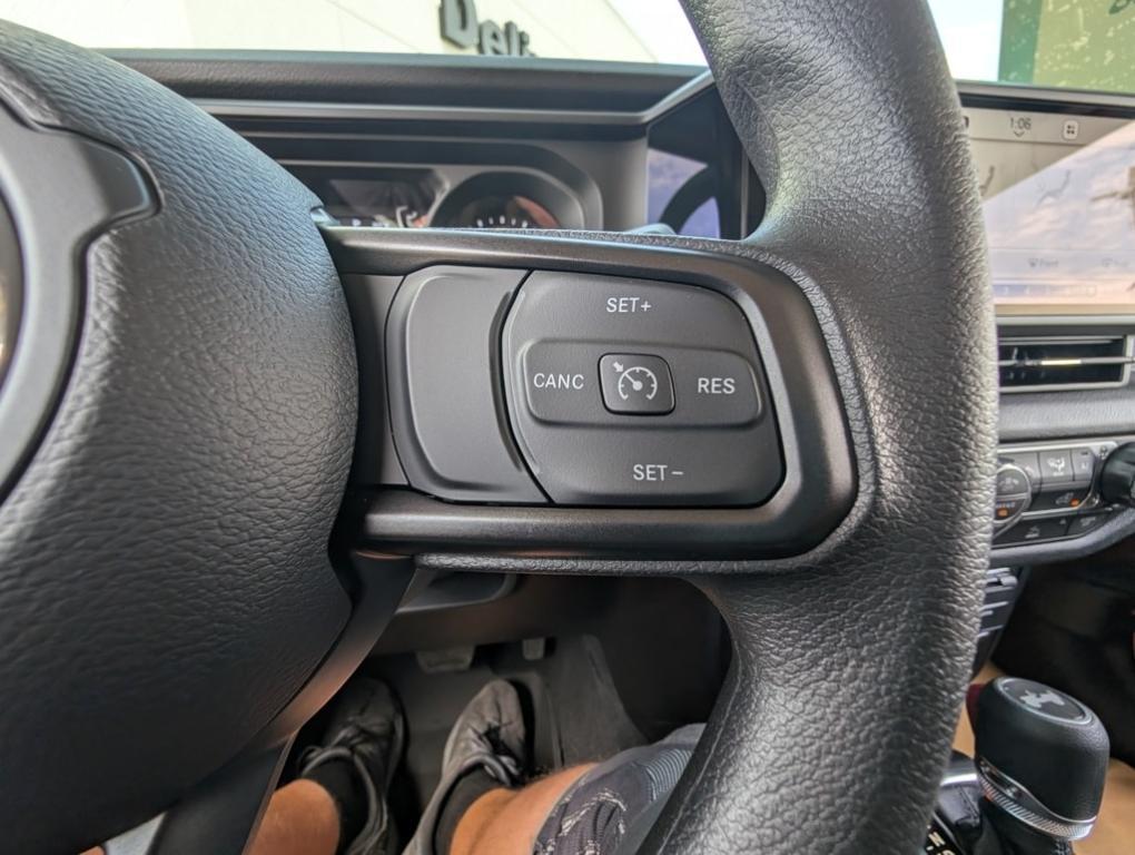 new 2025 Jeep Wrangler car, priced at $40,520