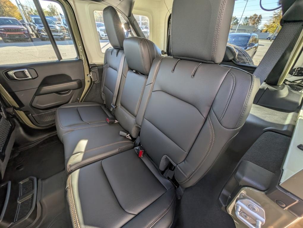 new 2026 Jeep Wrangler car, priced at $55,370