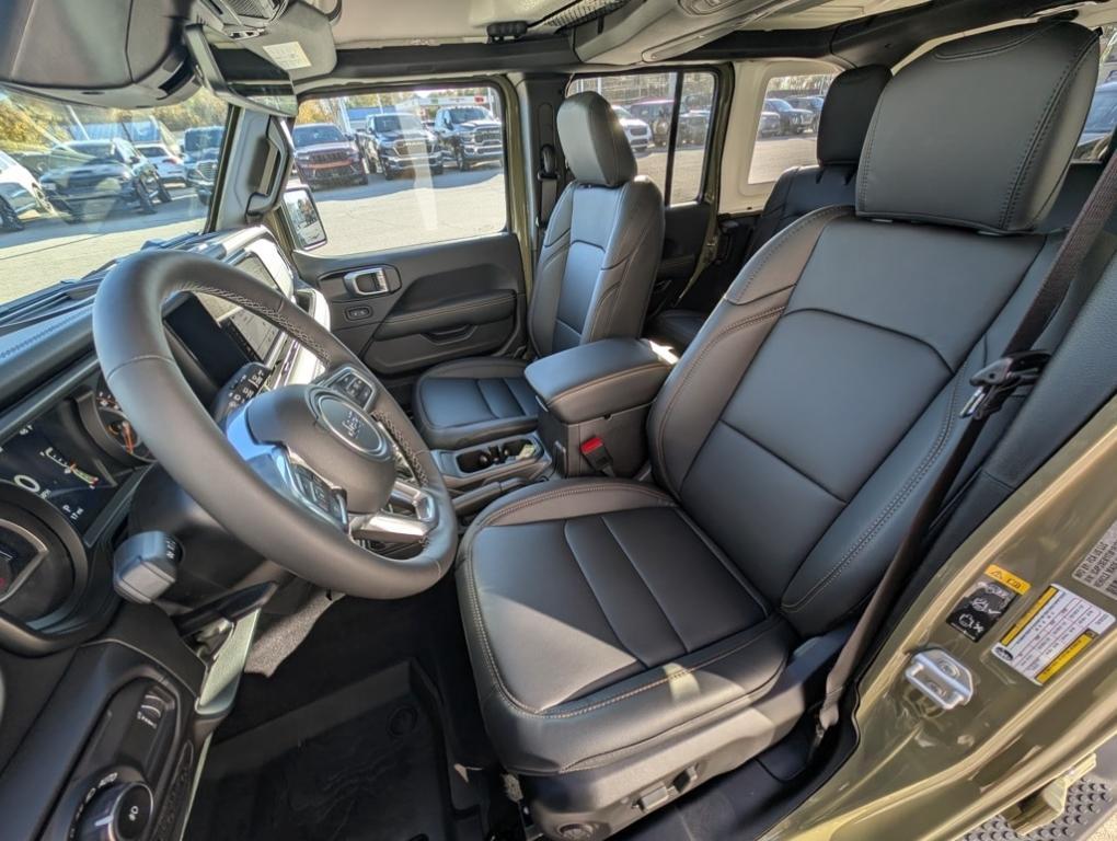 new 2026 Jeep Wrangler car, priced at $55,370