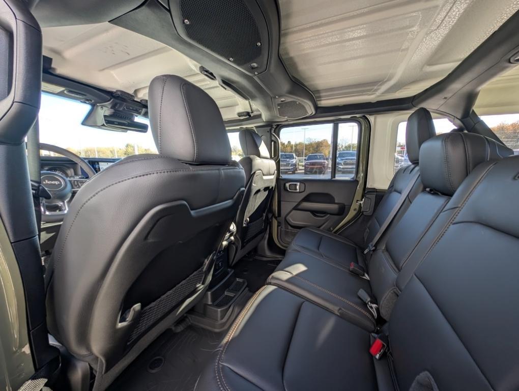 new 2026 Jeep Wrangler car, priced at $55,370
