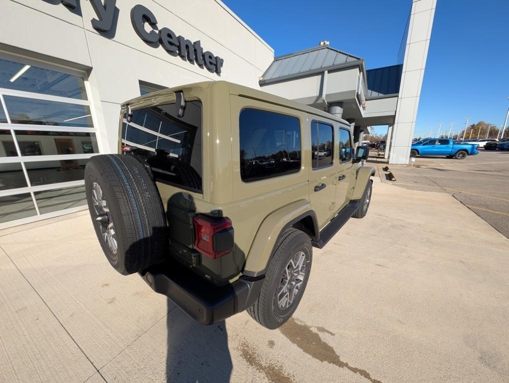 new 2026 Jeep Wrangler car, priced at $55,370