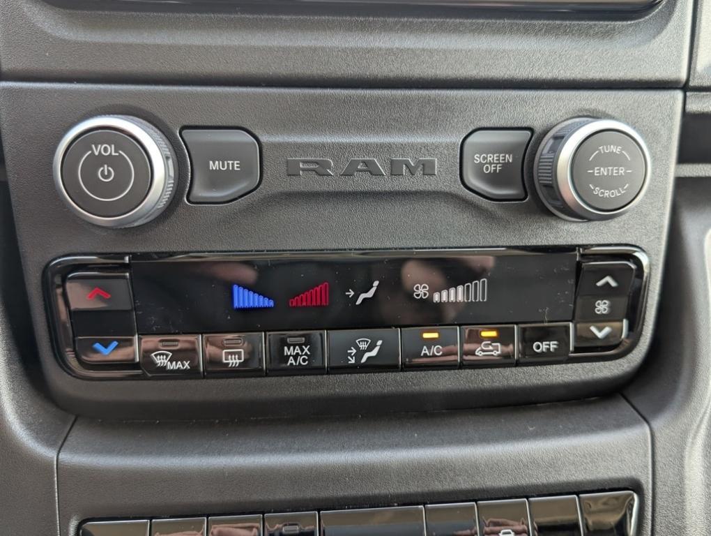 new 2025 Ram ProMaster 2500 car, priced at $49,114