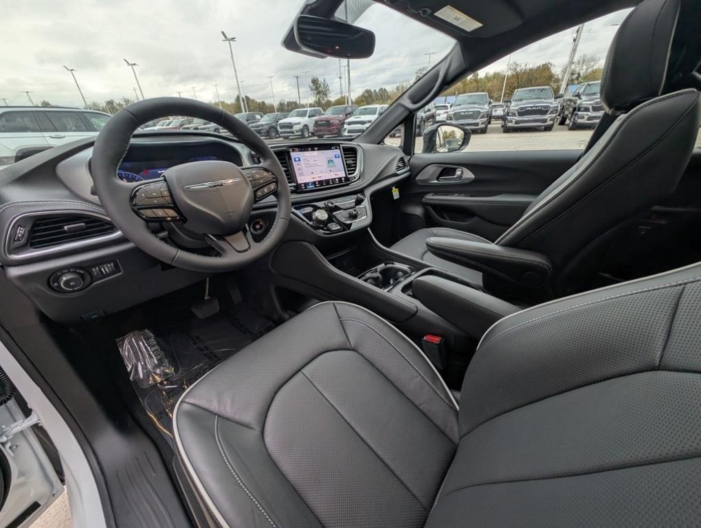new 2026 Chrysler Pacifica car, priced at $53,745