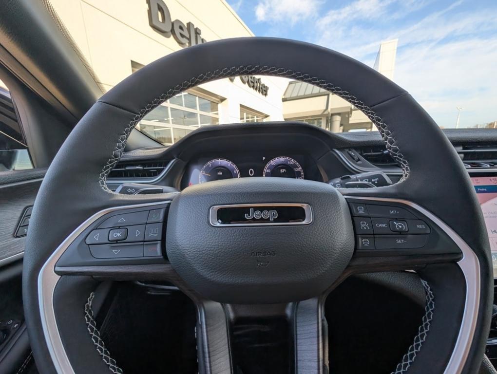 new 2025 Jeep Grand Cherokee L car, priced at $52,740