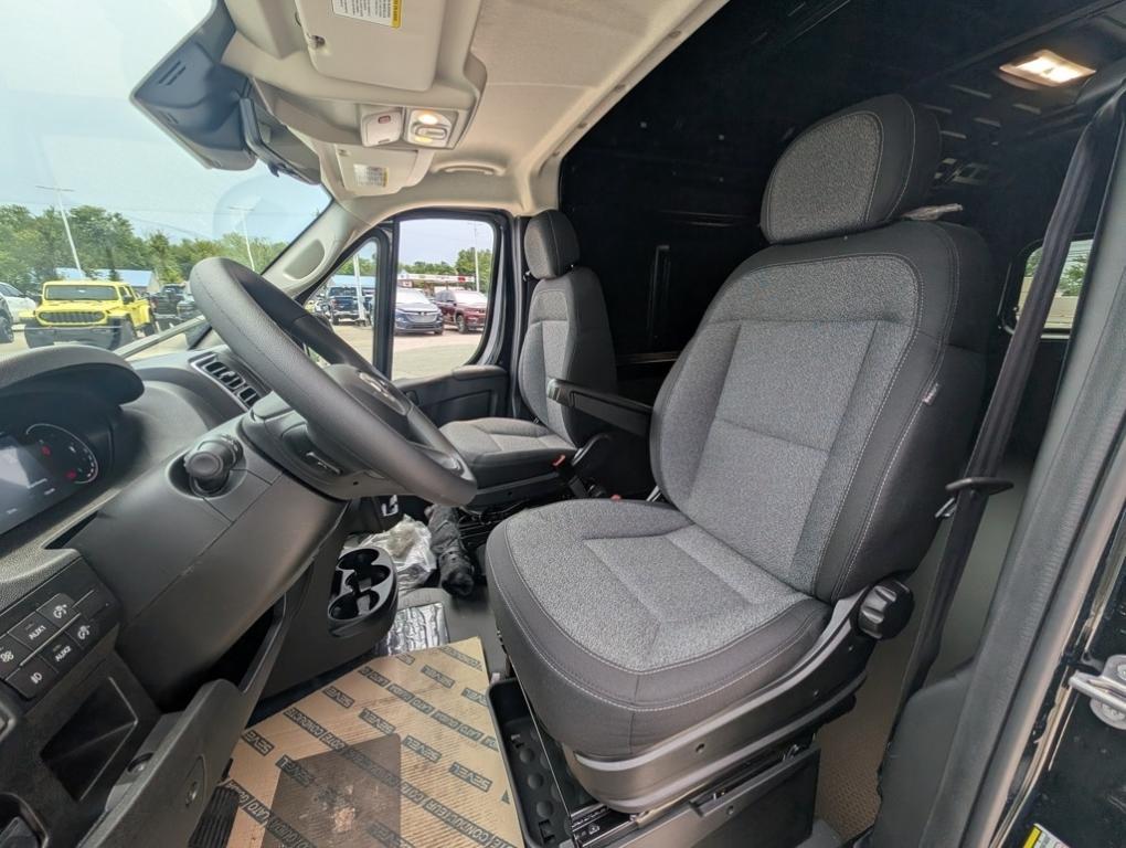 new 2025 Ram ProMaster 2500 car, priced at $54,486