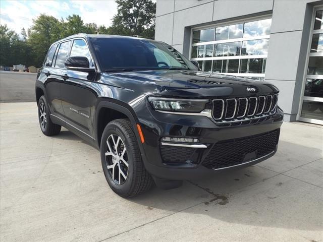 new 2025 Jeep Grand Cherokee car, priced at $41,295