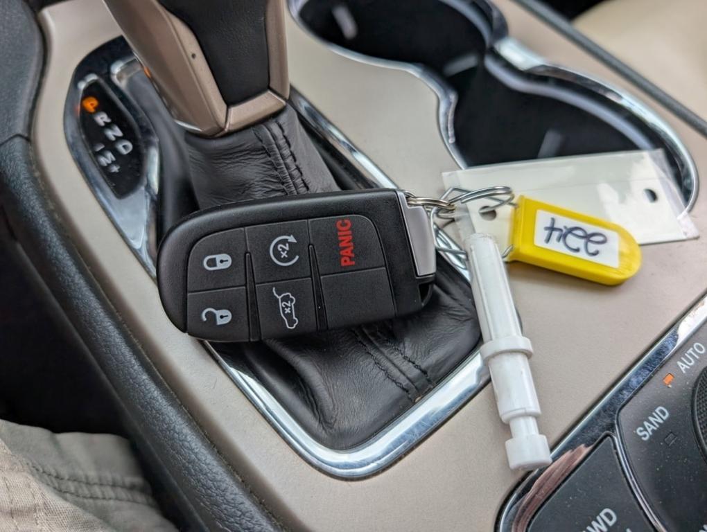 used 2016 Jeep Grand Cherokee car, priced at $14,991