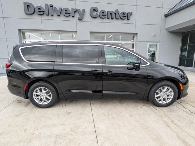 new 2025 Chrysler Voyager car, priced at $40,190