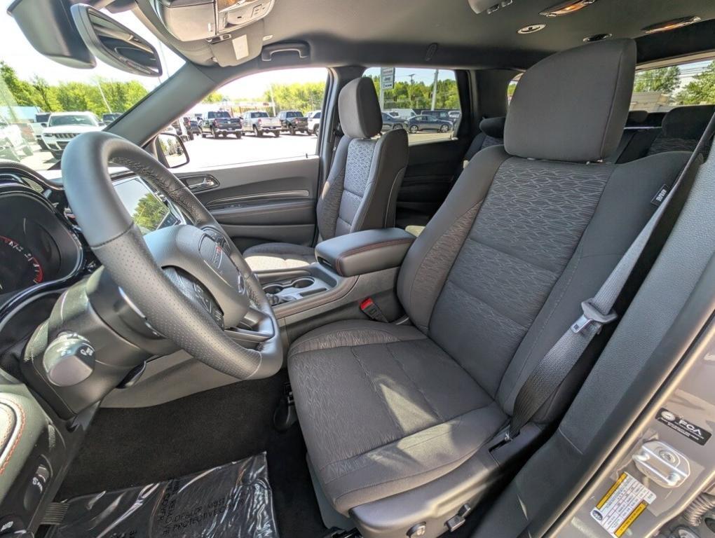 new 2025 Dodge Durango car, priced at $40,525