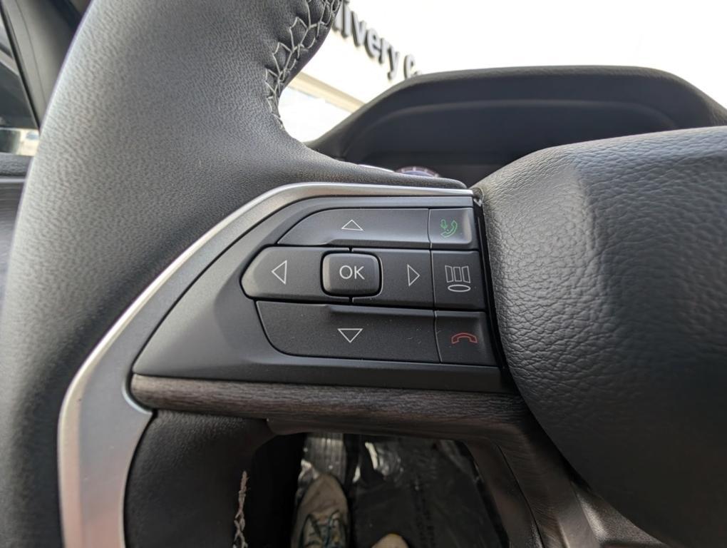 new 2025 Jeep Grand Cherokee car, priced at $47,760