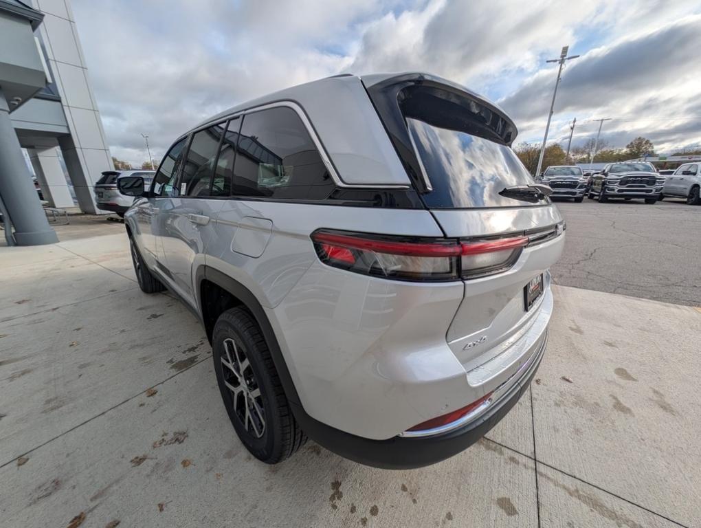 new 2025 Jeep Grand Cherokee car, priced at $47,760