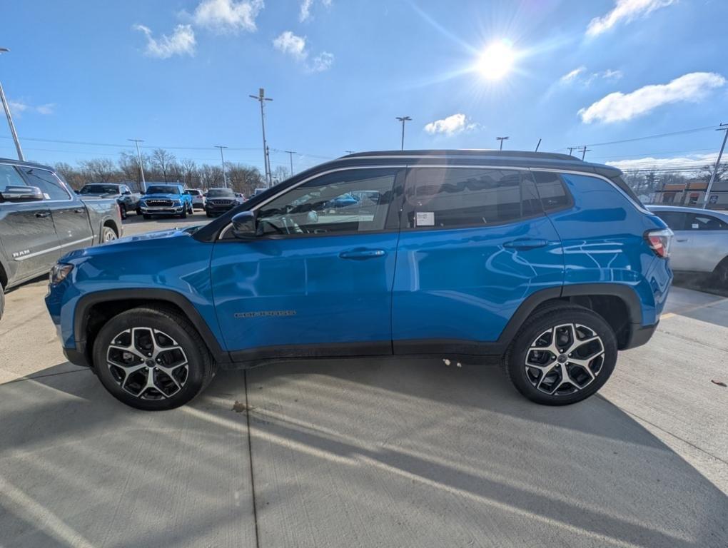 new 2025 Jeep Compass car, priced at $28,435