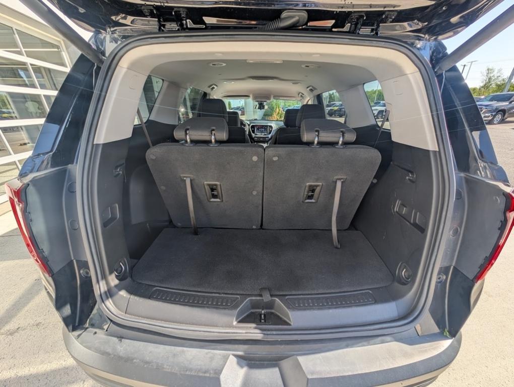 used 2023 GMC Acadia car, priced at $31,200