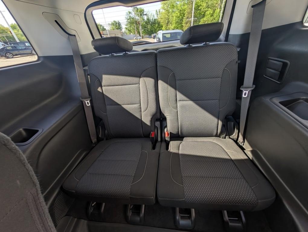 used 2023 GMC Acadia car, priced at $31,200