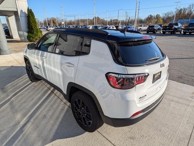 new 2024 Jeep Compass car, priced at $28,335