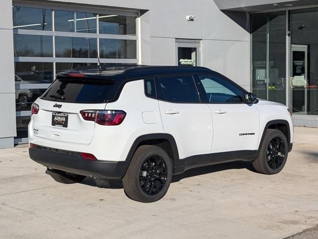 new 2024 Jeep Compass car, priced at $28,335