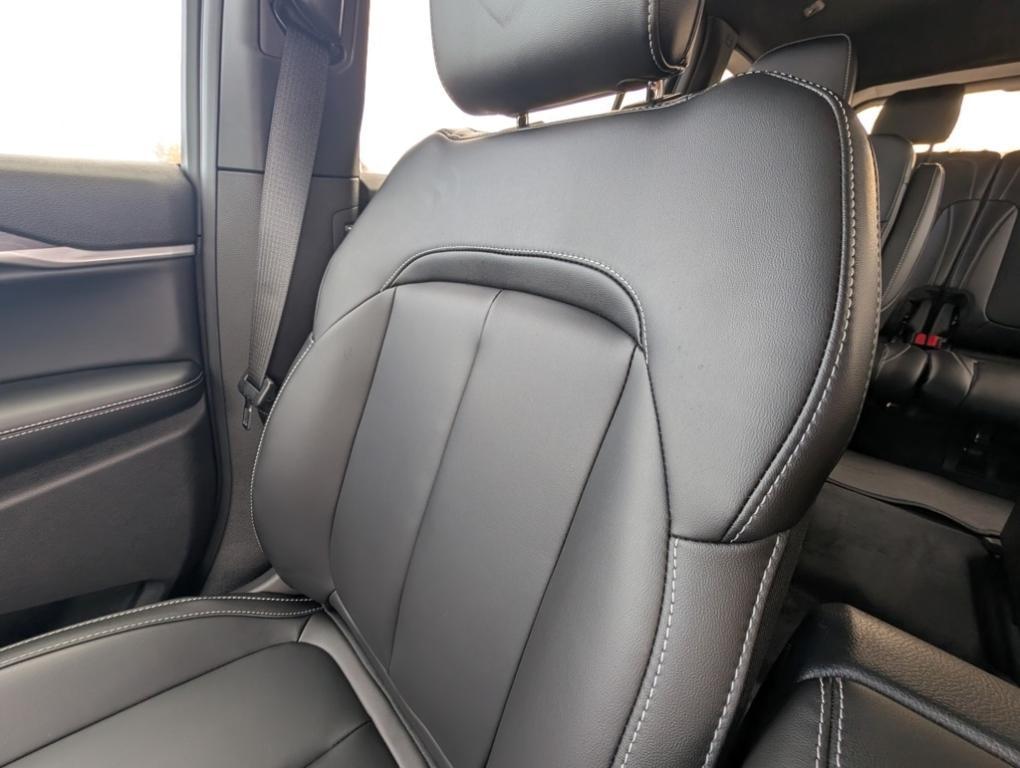 new 2025 Jeep Grand Cherokee L car, priced at $51,335