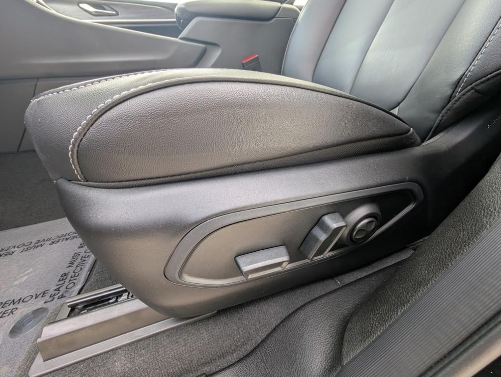 new 2025 Jeep Grand Cherokee L car, priced at $51,335