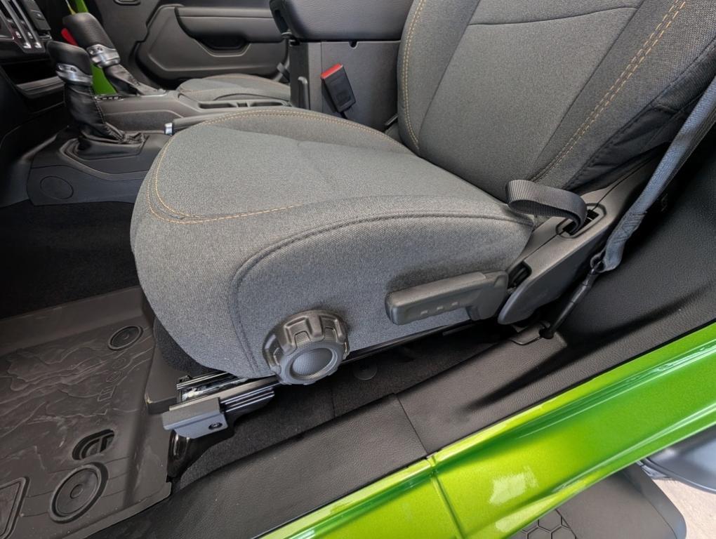 new 2025 Jeep Wrangler car, priced at $41,890