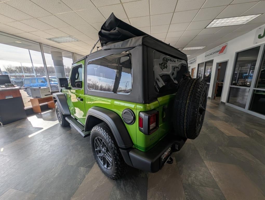 new 2025 Jeep Wrangler car, priced at $41,550