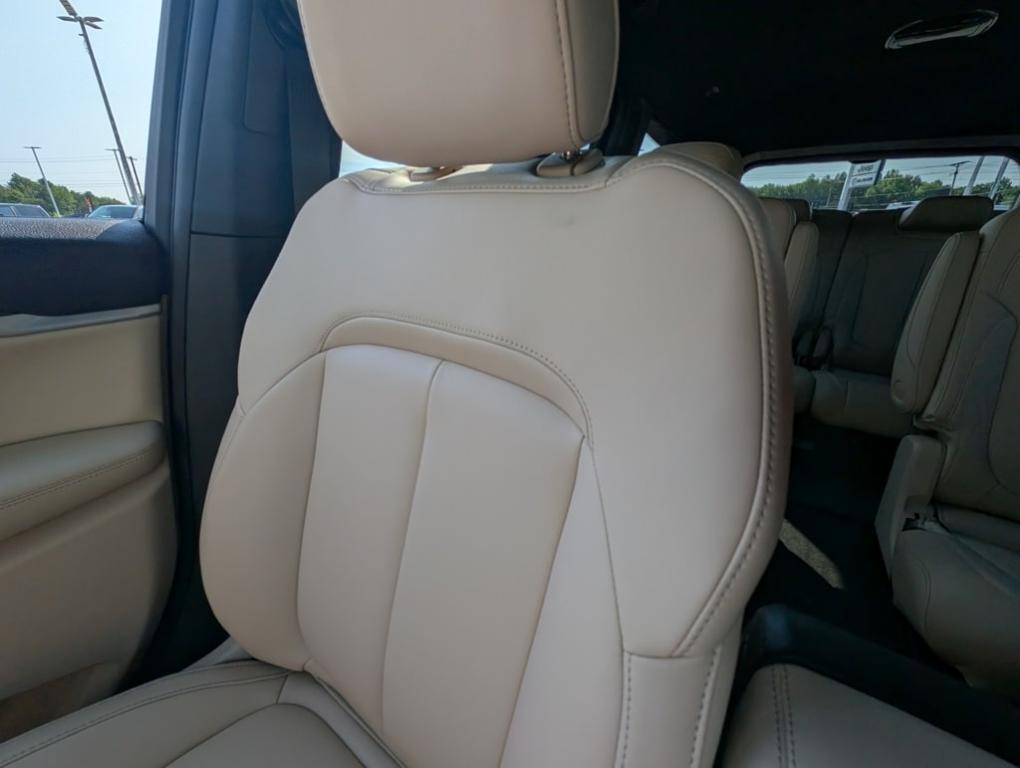 new 2025 Jeep Grand Cherokee L car, priced at $47,452