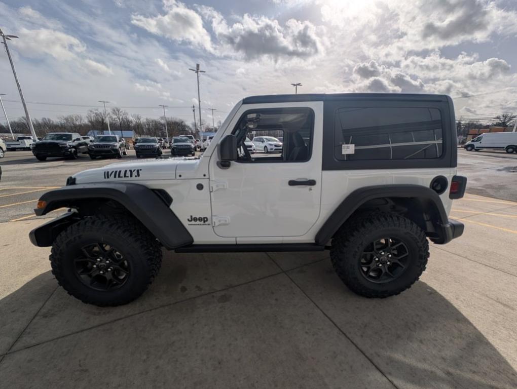 new 2025 Jeep Wrangler car, priced at $45,280