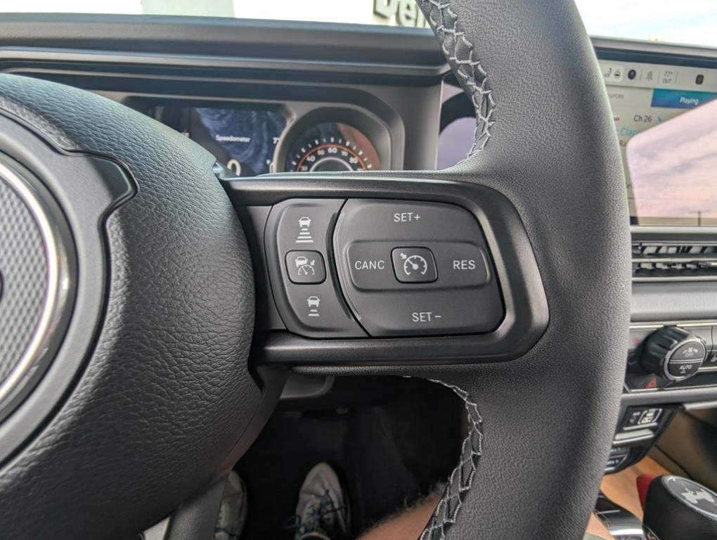 new 2025 Jeep Wrangler car, priced at $57,757