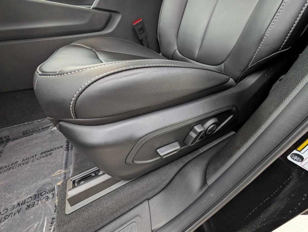 new 2025 Jeep Grand Cherokee L car, priced at $44,995