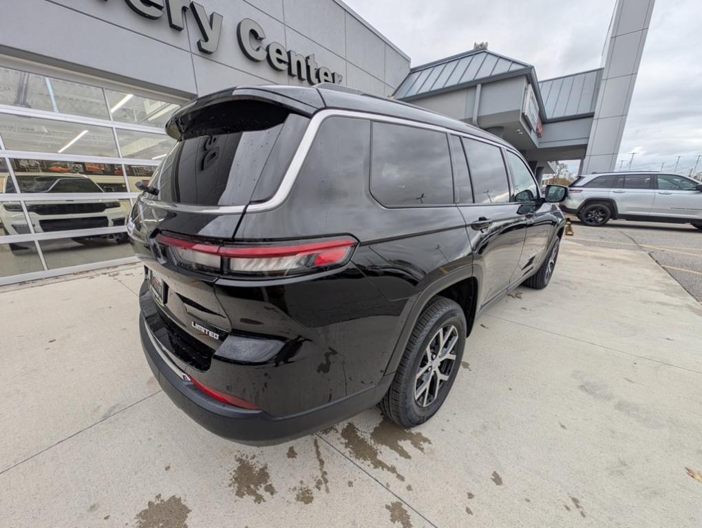 new 2025 Jeep Grand Cherokee L car, priced at $44,995