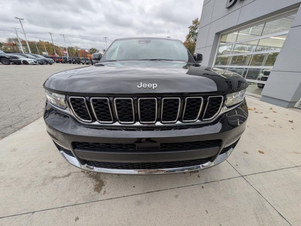 new 2025 Jeep Grand Cherokee L car, priced at $44,995