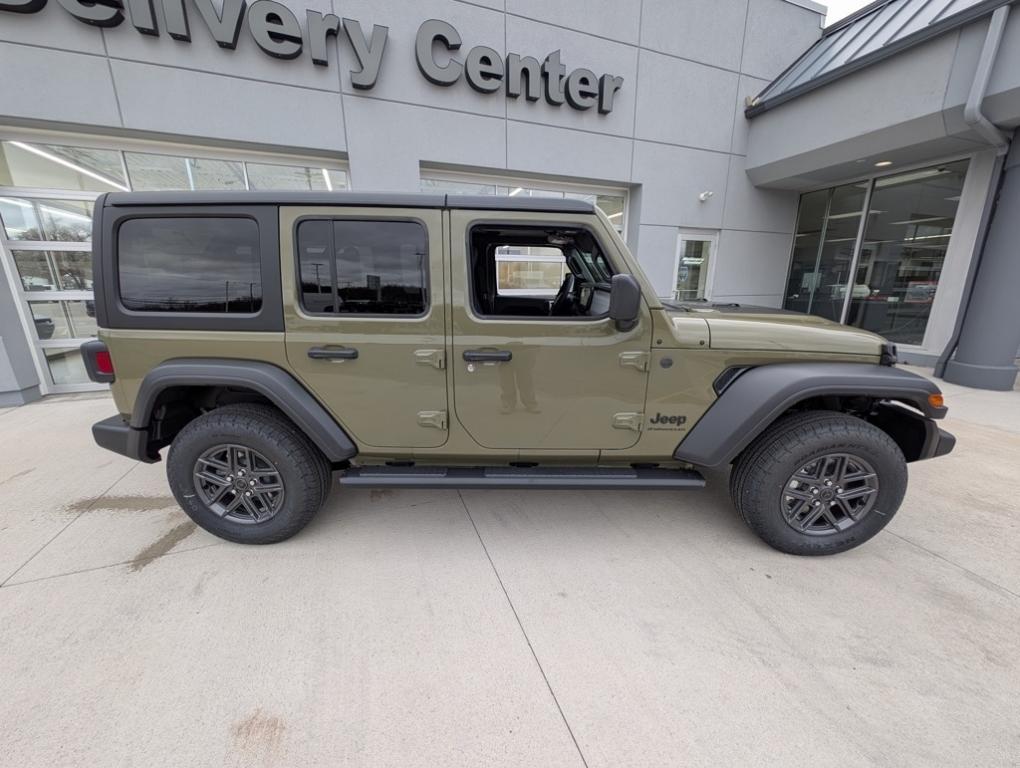 new 2025 Jeep Wrangler car, priced at $47,960