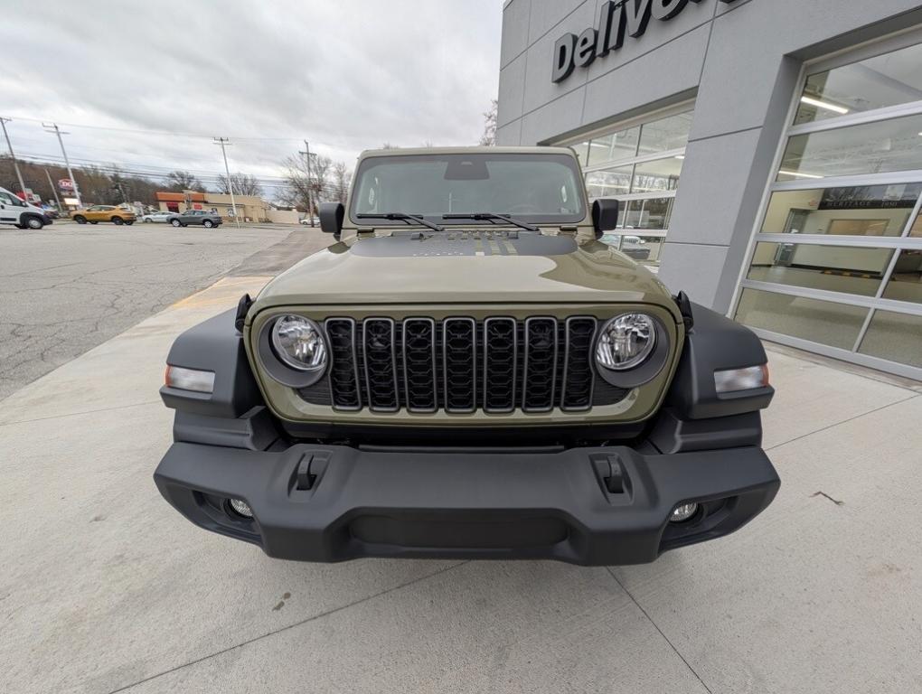new 2025 Jeep Wrangler car, priced at $46,492