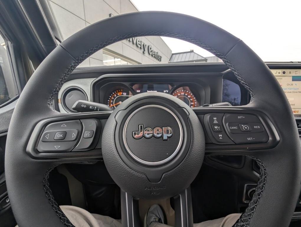 new 2025 Jeep Wrangler car, priced at $46,492