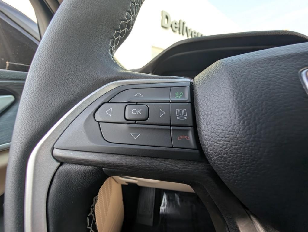 new 2025 Jeep Grand Cherokee car, priced at $45,415