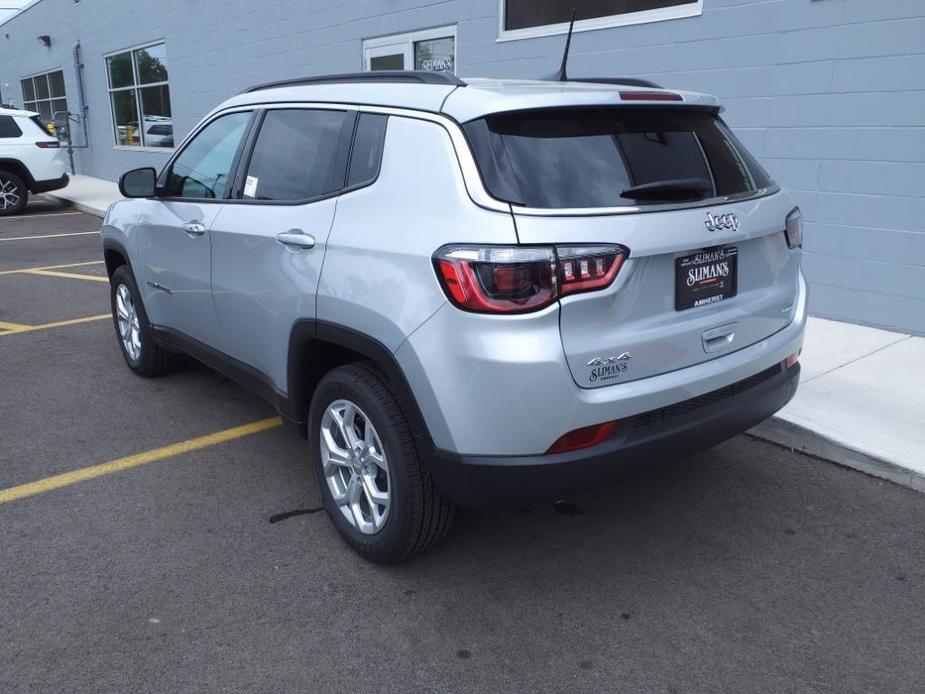 new 2024 Jeep Compass car, priced at $33,035