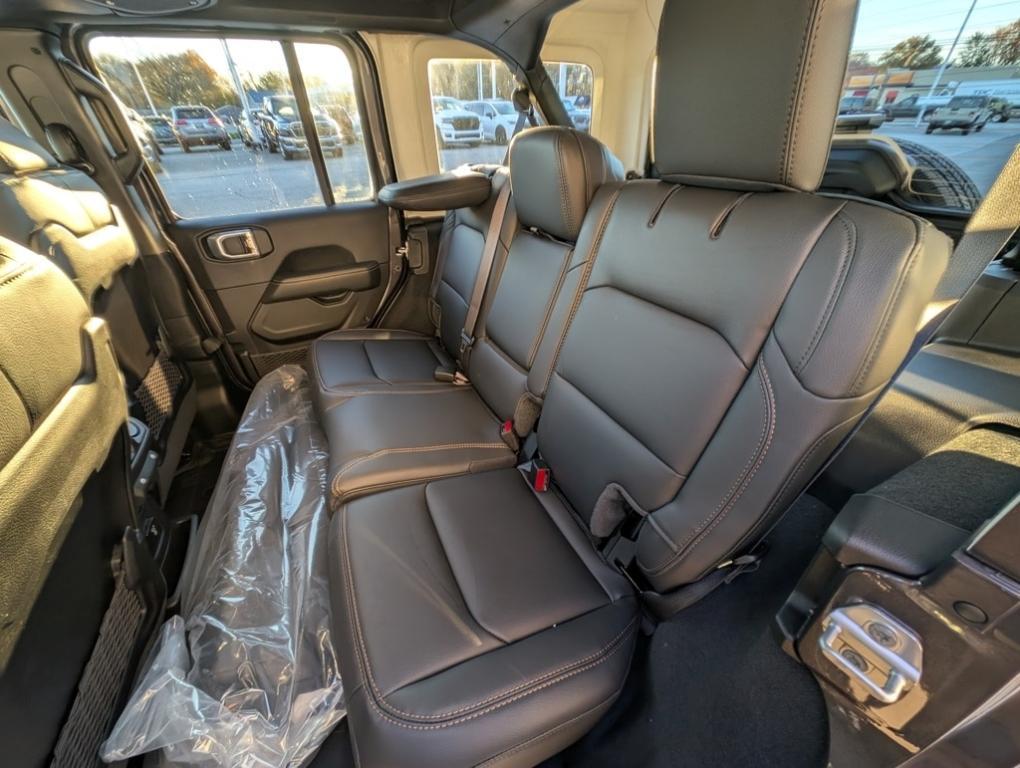 new 2026 Jeep Wrangler car, priced at $55,370