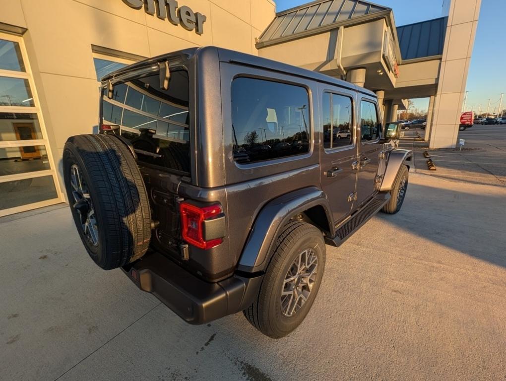 new 2026 Jeep Wrangler car, priced at $55,370