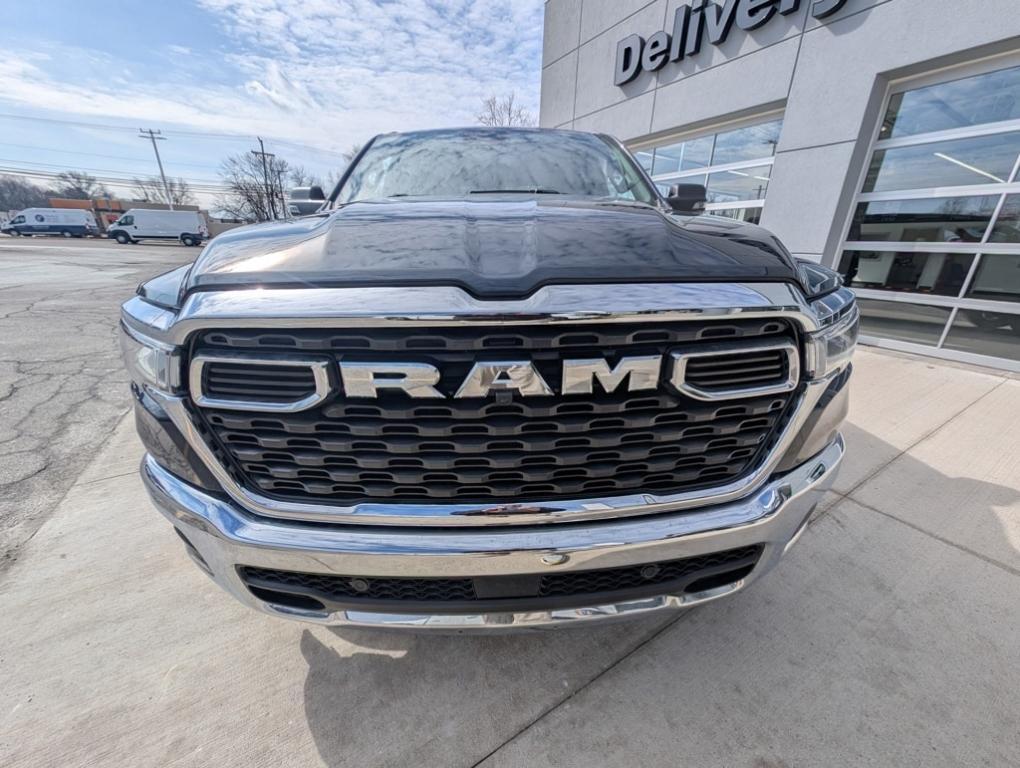 new 2025 Ram 1500 car, priced at $46,334