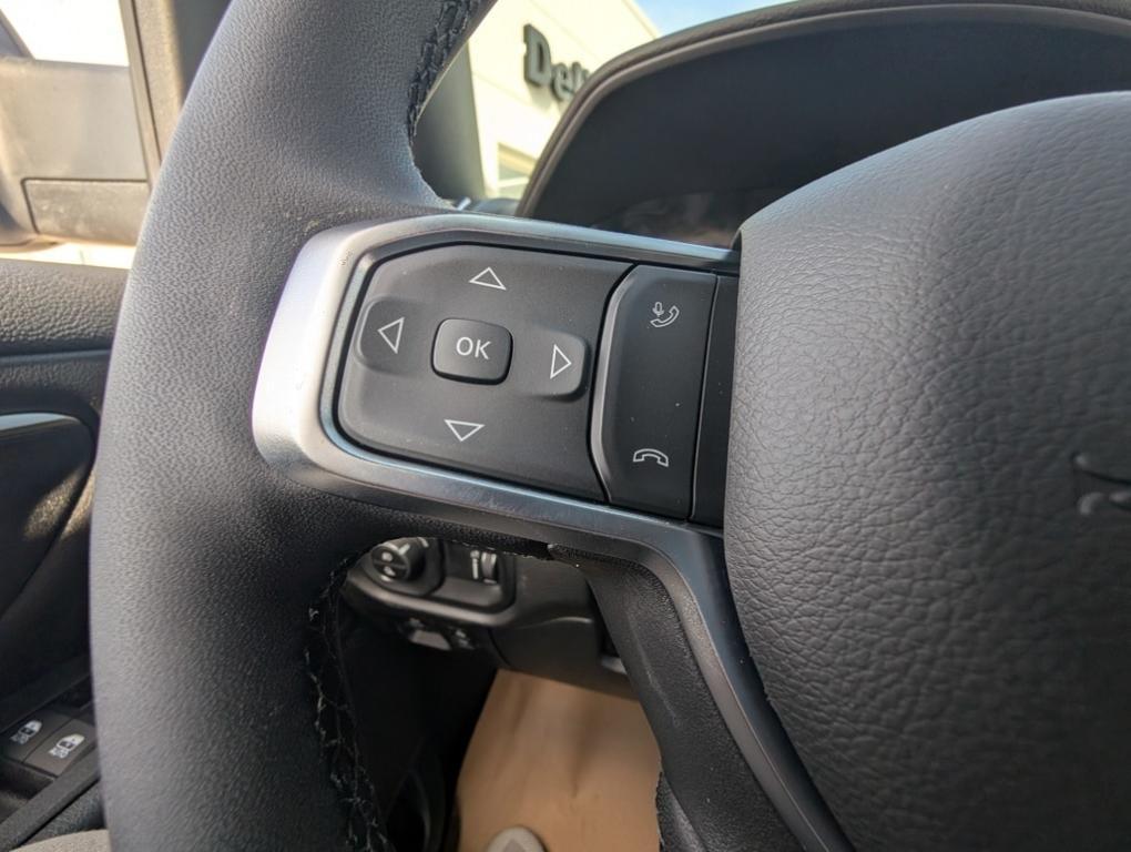 new 2025 Ram 1500 car, priced at $46,334