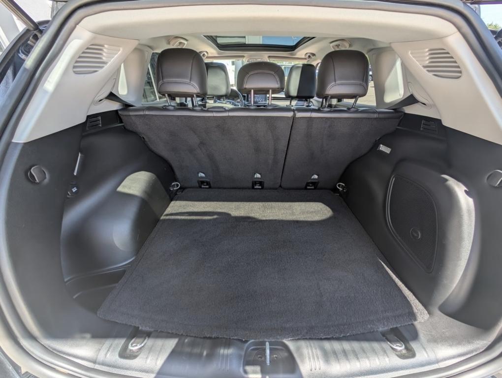 used 2022 Jeep Compass car, priced at $21,911