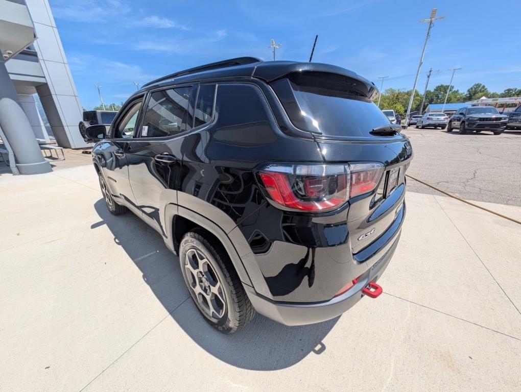 used 2022 Jeep Compass car, priced at $21,911