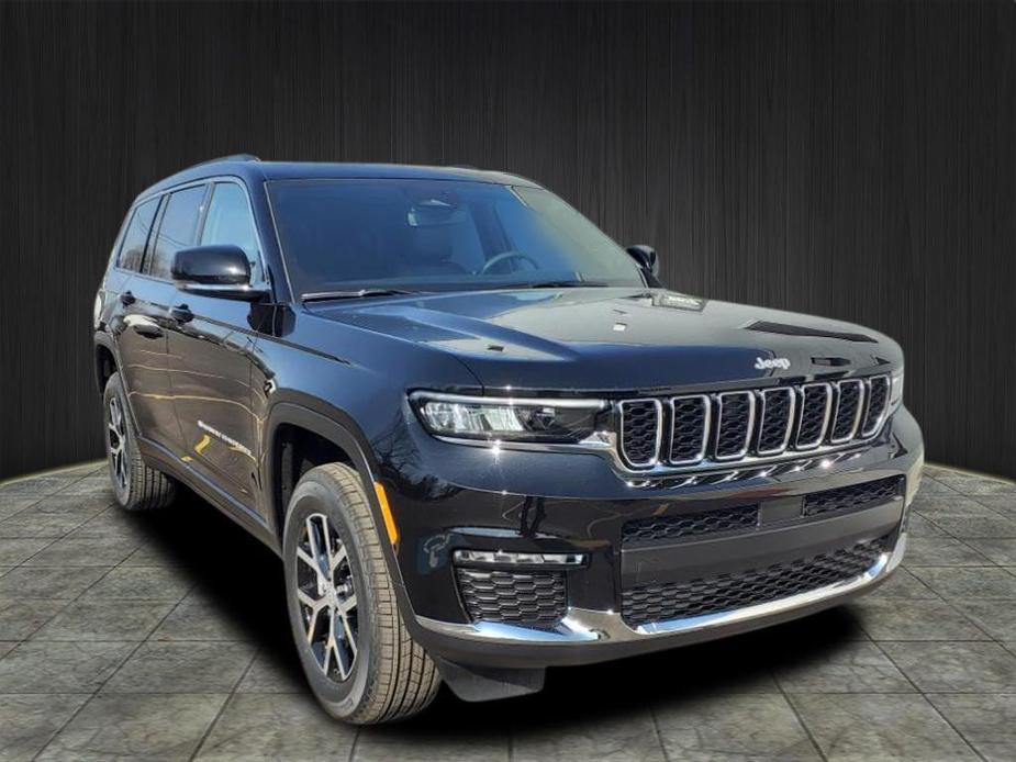 new 2024 Jeep Grand Cherokee L car, priced at $47,795