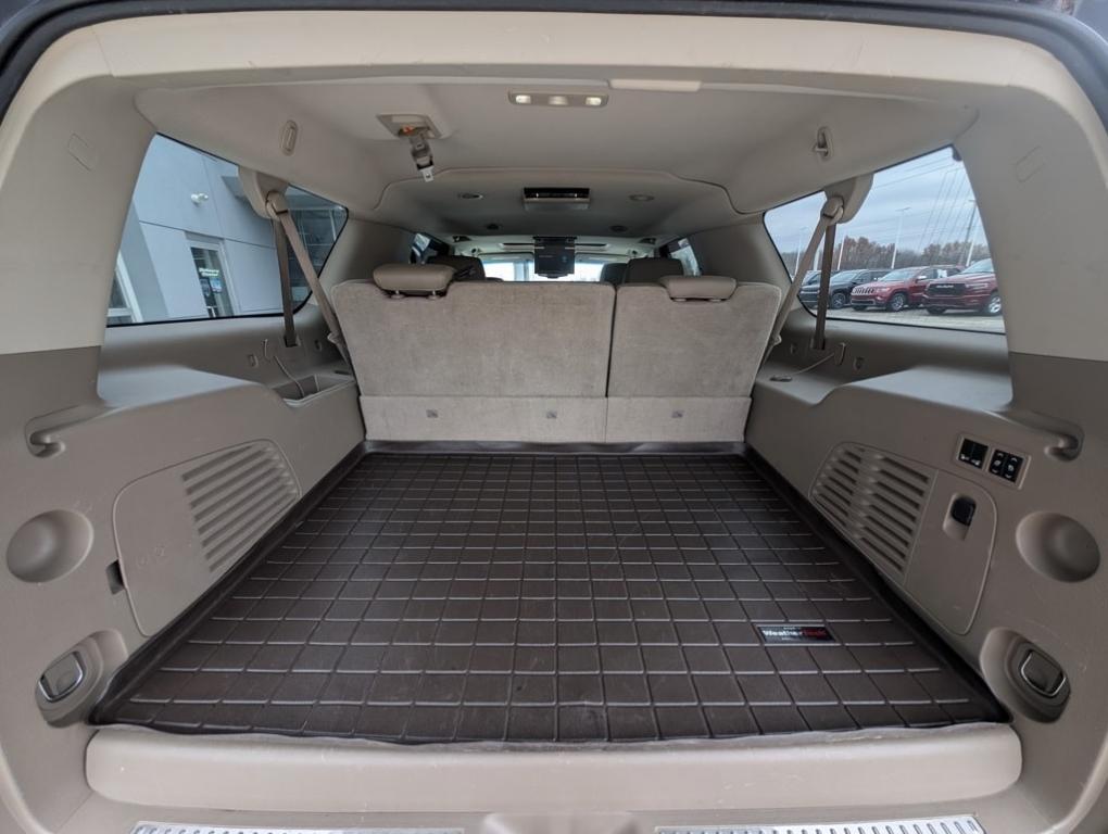 used 2015 Chevrolet Suburban car, priced at $16,000