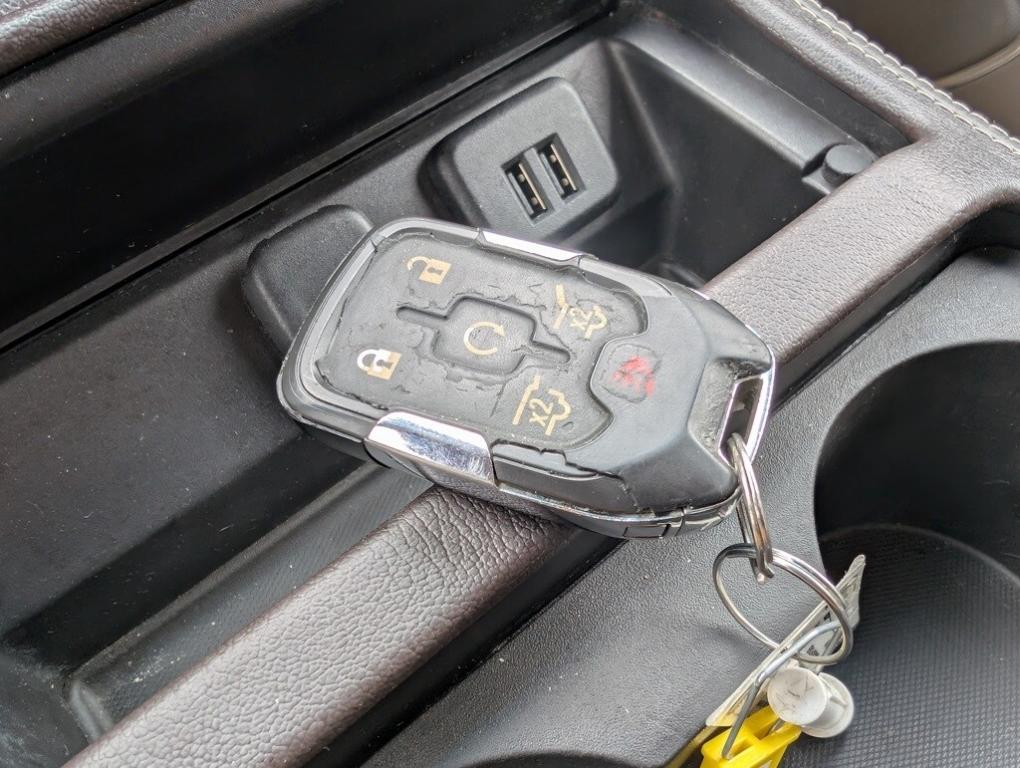 used 2015 Chevrolet Suburban car, priced at $16,000