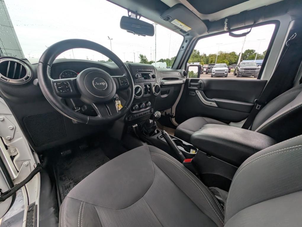 used 2015 Jeep Wrangler Unlimited car, priced at $19,991
