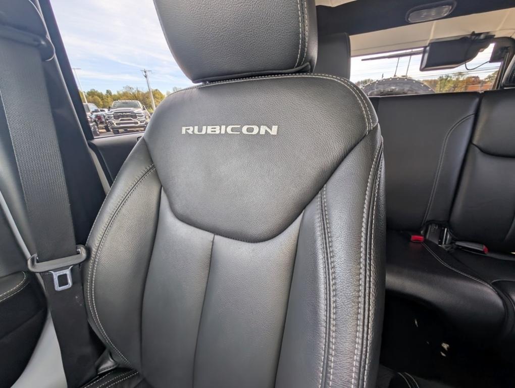 used 2015 Jeep Wrangler Unlimited car, priced at $24,991