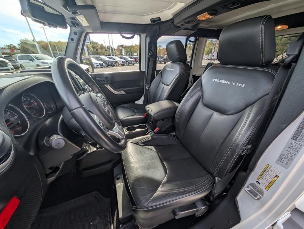 used 2015 Jeep Wrangler Unlimited car, priced at $24,991