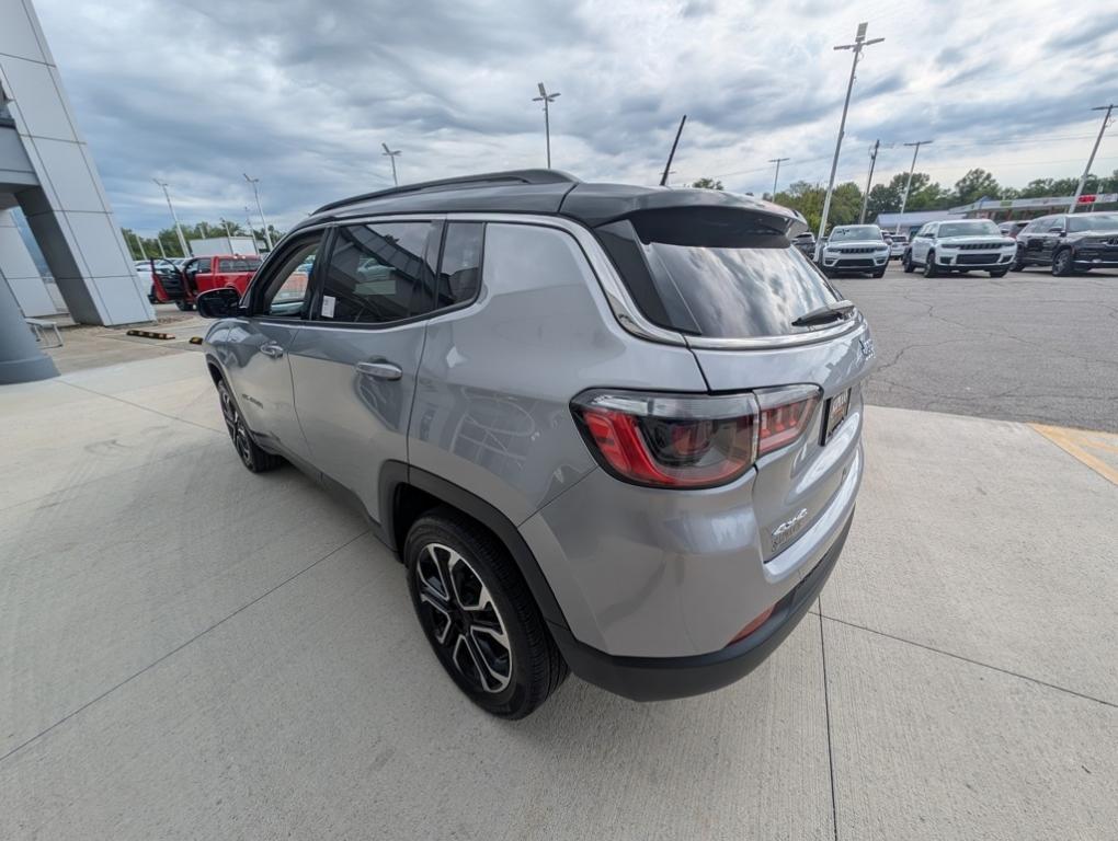 used 2022 Jeep Compass car, priced at $22,700