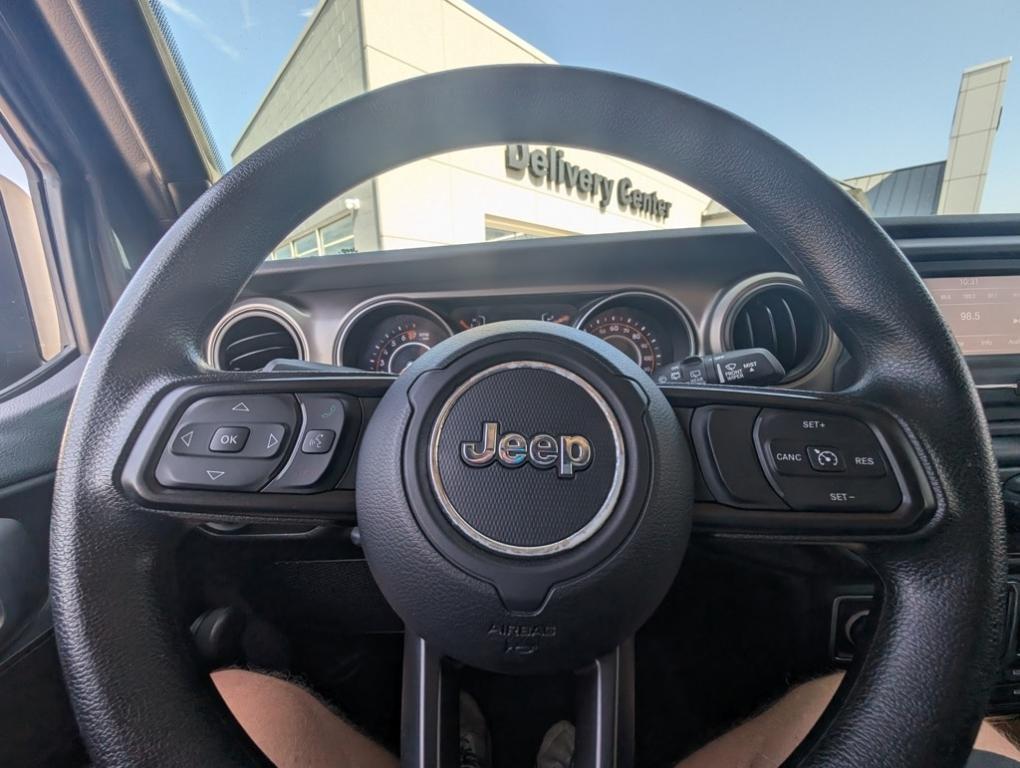 used 2020 Jeep Wrangler Unlimited car, priced at $30,000